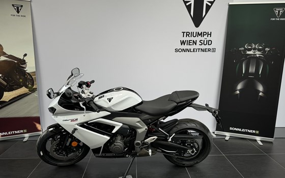 Neufahrzeug Triumph Daytona 660 - Bild 1 Neufahrzeug Triumph Daytona 660 - Bild 1