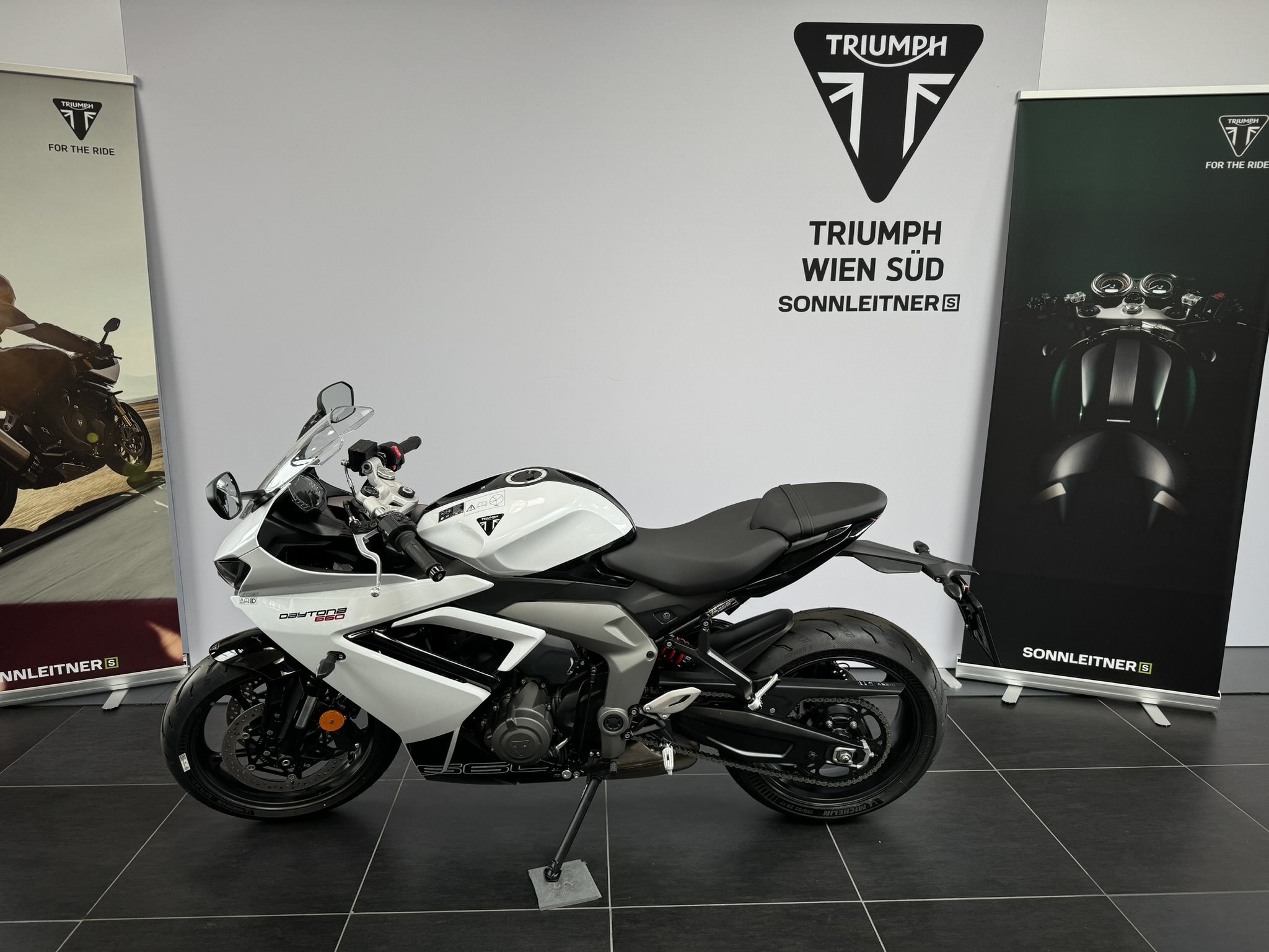 Triumph Daytona 660