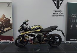 Neumotorrad Triumph Daytona 660