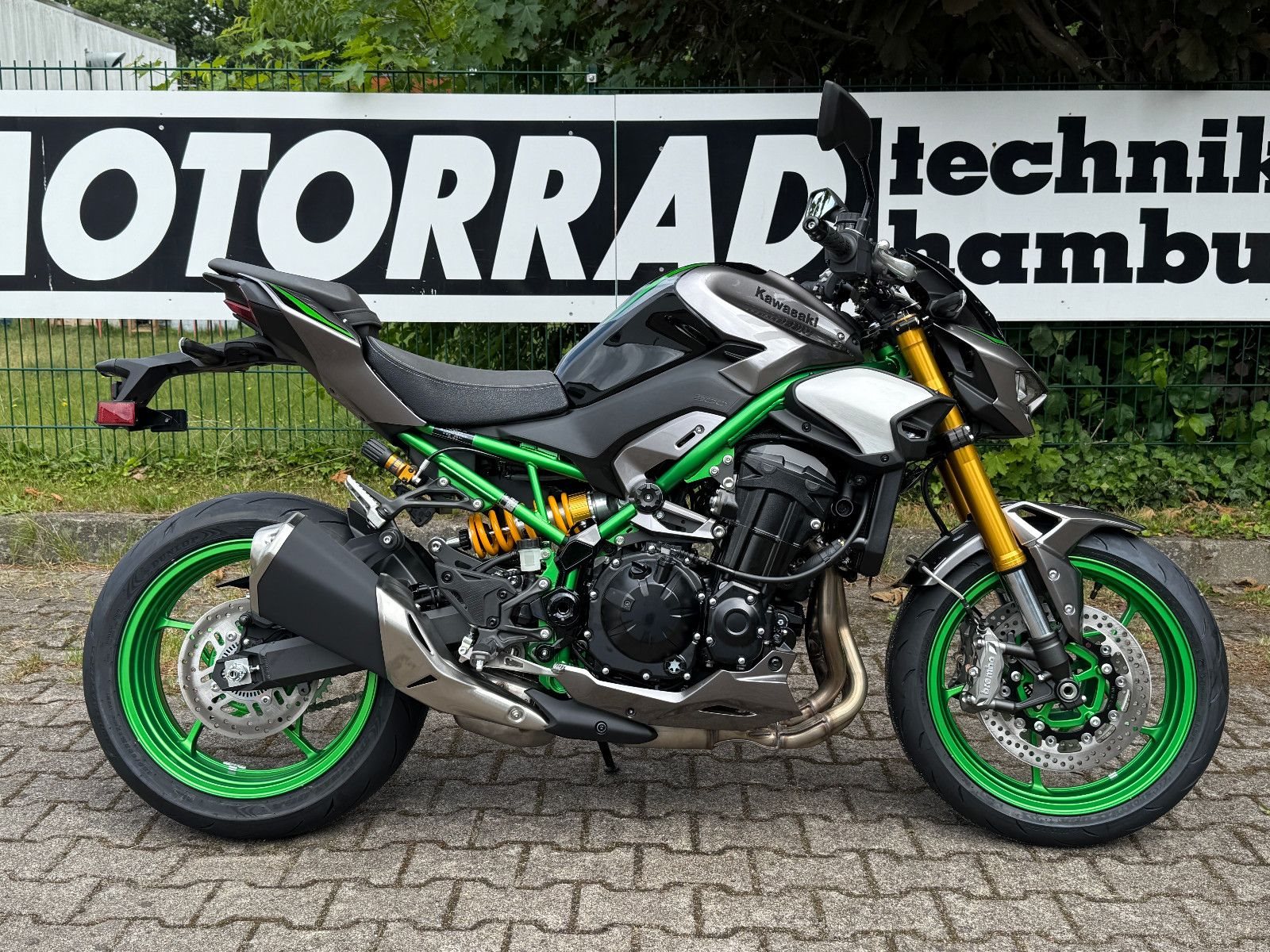 Kawasaki Z900 SE