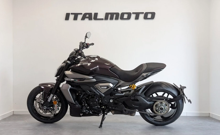 Angebot Ducati XDiavel V4 Bild 3: Angebot Ducati XDiavel V4