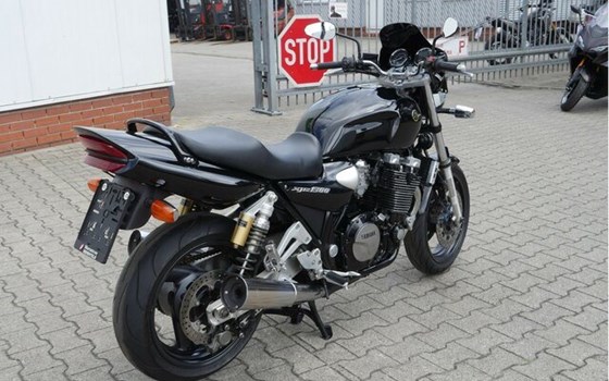 Gebrauchtmotorrad Yamaha XJR 1300 - Bild 8