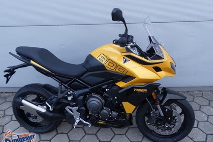 Triumph Tiger Sport 800