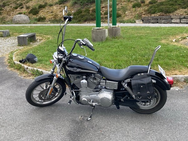 Gebrauchtmotorrad Harley-Davidson Dyna Super Glide FXD