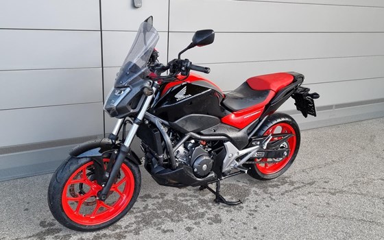 Gebrauchtmotorrad Honda NC750S - Bild 5 Gebrauchtmotorrad Honda NC750S - Bild 5