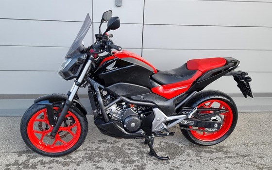 Gebrauchtmotorrad Honda NC750S - Bild 6 Gebrauchtmotorrad Honda NC750S - Bild 6