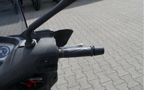 Gebrauchtmotorrad Yamaha XMAX 125 - Bild 17