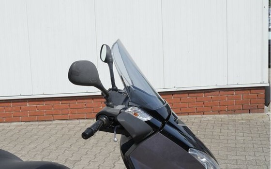 Gebrauchtmotorrad Yamaha XMAX 125 - Bild 6