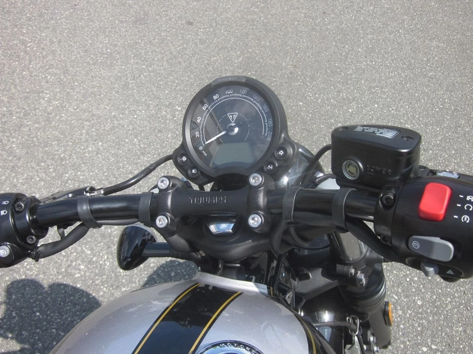 Angebot Triumph Bonneville Bobber Bild 6: Angebot Triumph Bonneville Bobber