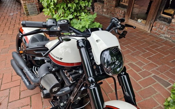 Gebrauchtmotorrad Harley-Davidson Softail Breakout FXBR - Bild 18