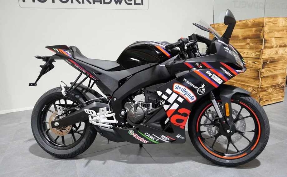 Angebot Aprilia RS 125 Replica Bild 3: Angebot Aprilia RS 125 Replica