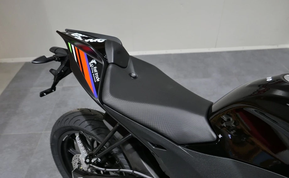 Angebot Aprilia RS 125 Replica Bild 6: Angebot Aprilia RS 125 Replica