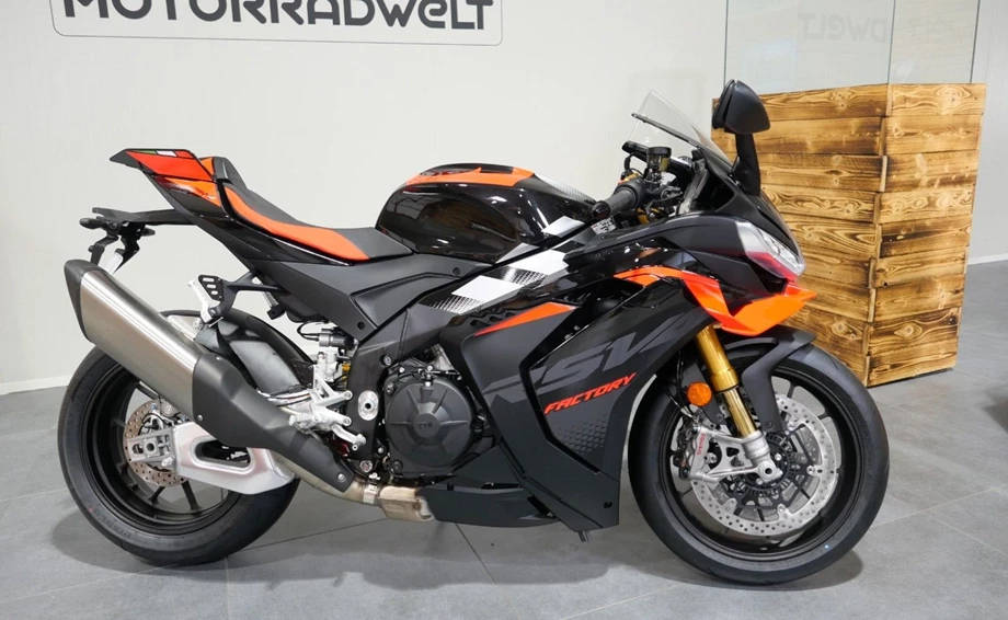 Angebot Aprilia RSV4 1100 Factory Bild 3: Angebot Aprilia RSV4 1100 Factory