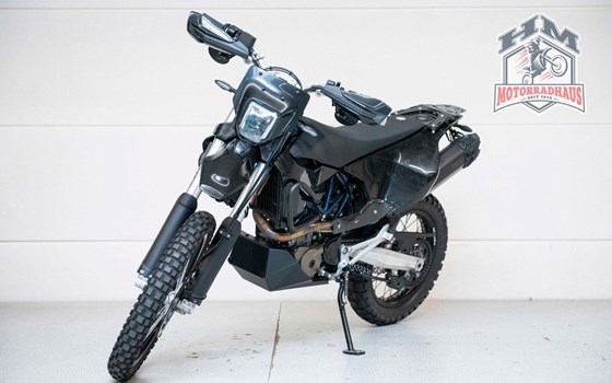 Gebrauchtmotorrad Husqvarna 701 Enduro - Bild 2