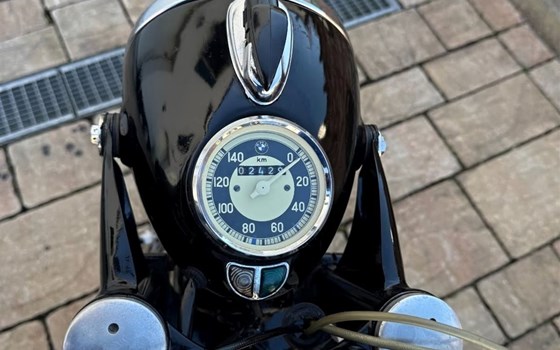 Gebrauchtmotorrad BMW R 25/3 - Bild 2