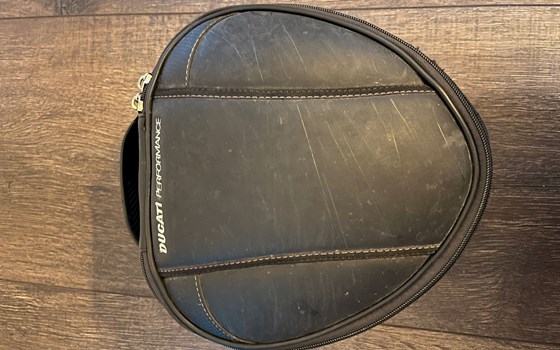 Gebrauchtmotorrad Ducati Streetfighter 848 - Bild 12 Gebrauchtmotorrad Ducati Streetfighter 848 - Bild 12