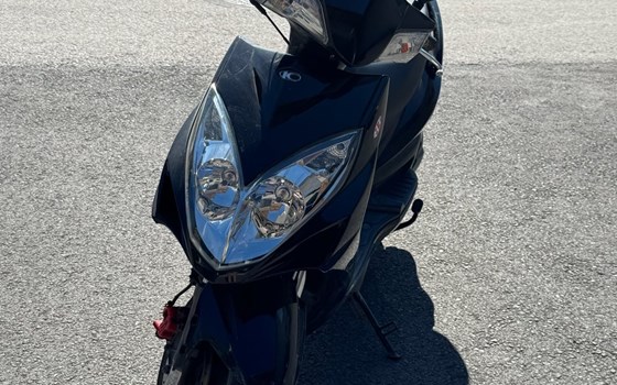 Gebrauchtmotorrad Kymco Movie S 125i - Bild 3 Gebrauchtmotorrad Kymco Movie S 125i - Bild 3