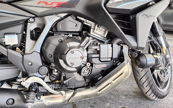 Gebrauchtmotorrad Honda NT1100 DCT - Bild 9