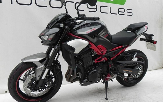 Gebrauchtmotorrad Kawasaki Z900 - Bild 2