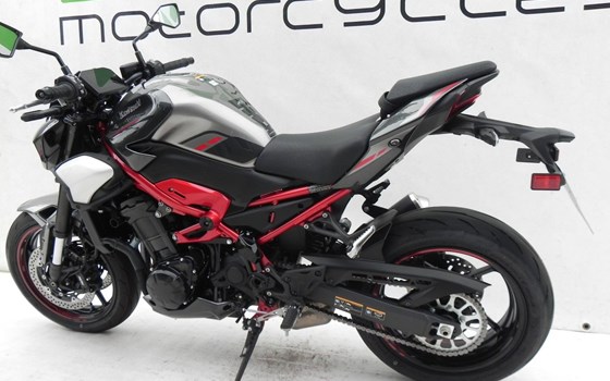 Gebrauchtmotorrad Kawasaki Z900 - Bild 3