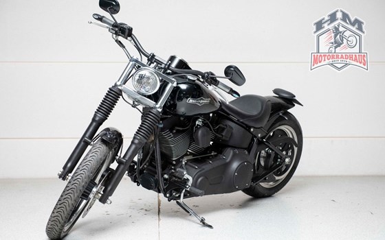 Gebrauchtmotorrad Harley-Davidson Softail Night Train FXSTB - Bild 3