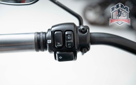 Gebrauchtmotorrad Harley-Davidson Softail Night Train FXSTB - Bild 6