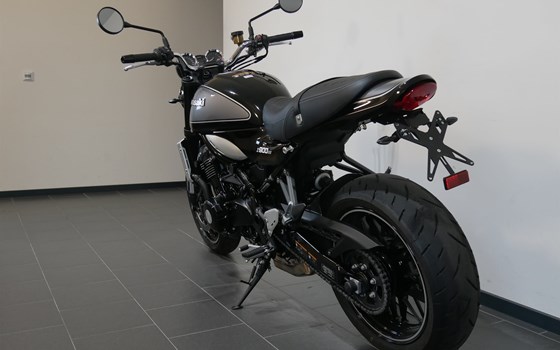 Gebrauchtmotorrad Kawasaki Z900 RS - Bild 7