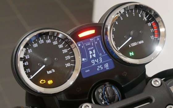 Gebrauchtmotorrad Kawasaki Z900 RS - Bild 15