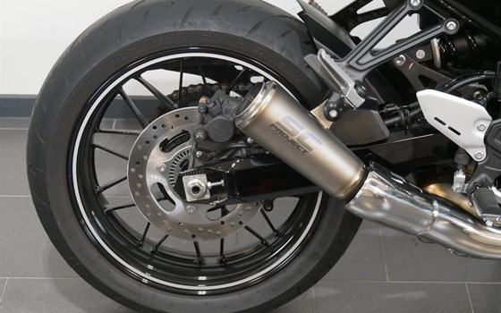 Gebrauchtmotorrad Kawasaki Z900 RS - Bild 12