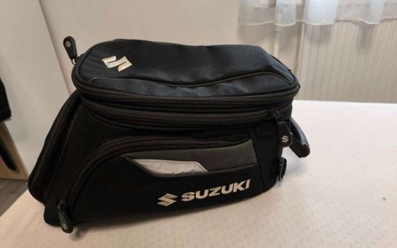 Gebrauchtmotorrad Suzuki V-Strom 1050 XT - Bild 7