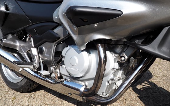 Gebrauchtmotorrad Honda NT700V Deauville - Bild 12