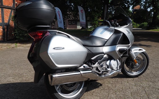 Gebrauchtmotorrad Honda NT700V Deauville - Bild 6