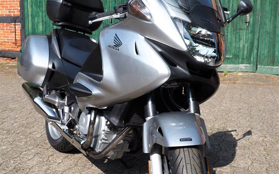 Gebrauchtmotorrad Honda NT700V Deauville - Bild 7