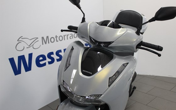 Neufahrzeug Honda SH350i - Bild 4