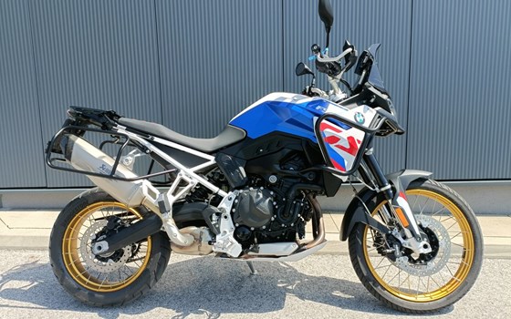 Gebrauchtmotorrad BMW F 900 GS - Bild 1 Gebrauchtmotorrad BMW F 900 GS - Bild 1