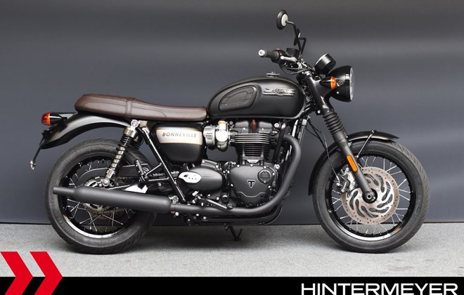 Triumph Bonneville T120 Black Gold Line