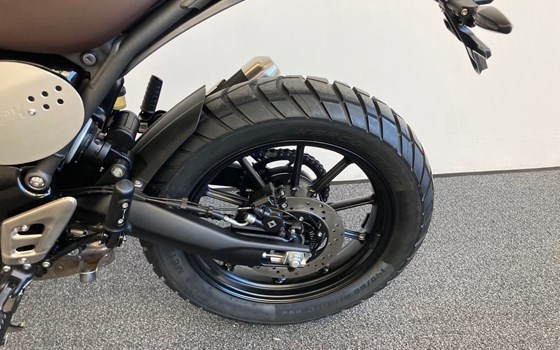 Gebrauchtmotorrad Triumph Scrambler 400 X - Bild 15 Gebrauchtmotorrad Triumph Scrambler 400 X - Bild 15