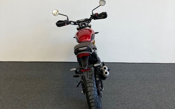 Gebrauchtmotorrad Triumph Scrambler 400 X - Bild 6 Gebrauchtmotorrad Triumph Scrambler 400 X - Bild 6