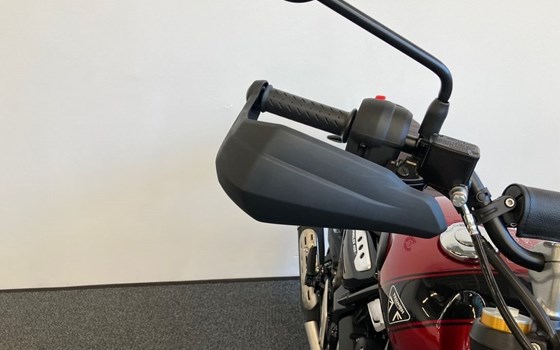 Gebrauchtmotorrad Triumph Scrambler 400 X - Bild 9 Gebrauchtmotorrad Triumph Scrambler 400 X - Bild 9