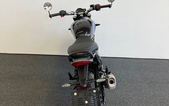 Gebrauchtmotorrad Triumph Speed 400 - Bild 6 Gebrauchtmotorrad Triumph Speed 400 - Bild 6