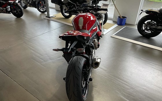Gebrauchtmotorrad BMW S 1000 R - Bild 4