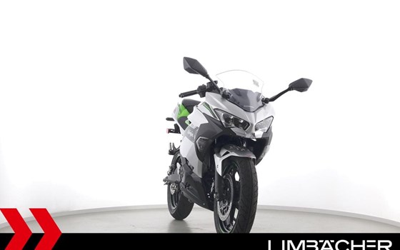 Gebrauchtmotorrad Kawasaki Ninja e-1 - Bild 11
