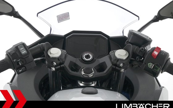 Gebrauchtmotorrad Kawasaki Ninja e-1 - Bild 13