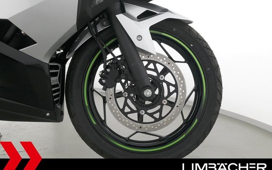 Gebrauchtmotorrad Kawasaki Ninja e-1 - Bild 14