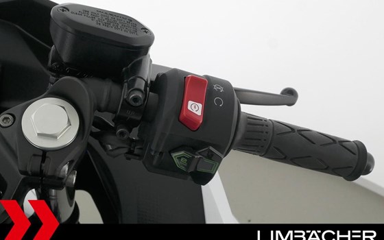 Gebrauchtmotorrad Kawasaki Ninja e-1 - Bild 18