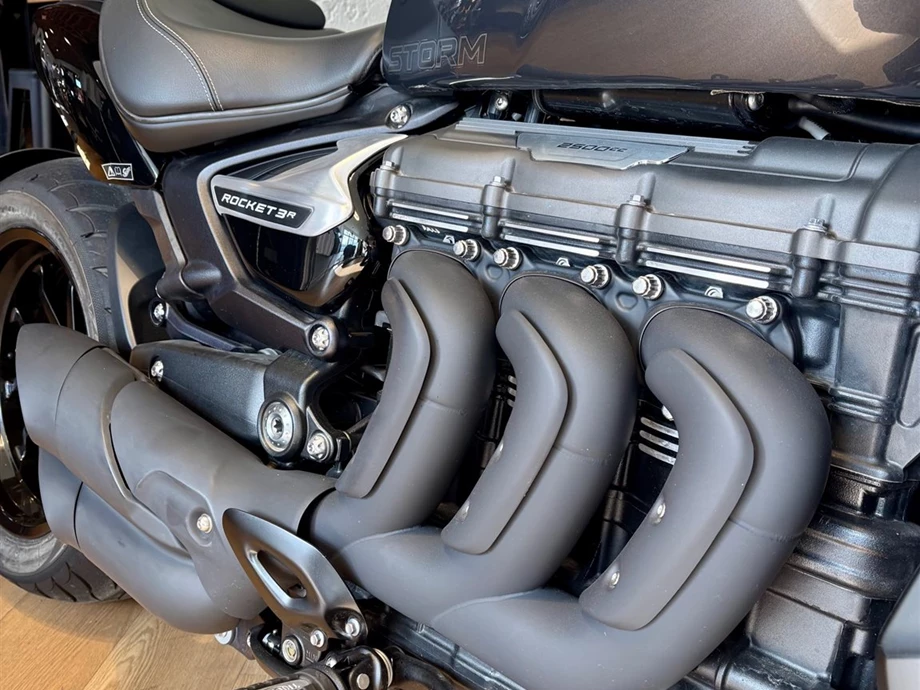Angebot Triumph Rocket 3 Storm R Bild 6: Angebot Triumph Rocket 3 Storm R