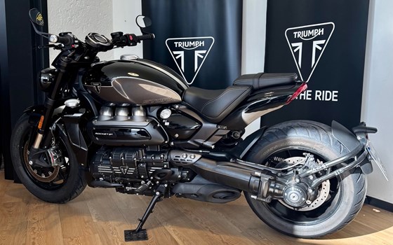 Gebrauchtmotorrad Triumph Rocket 3 Storm R - Bild 8