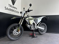 Neumotorrad Triumph TF 250-E 