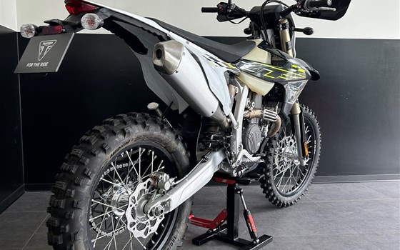 Neufahrzeug Triumph TF 450-E - Bild 4