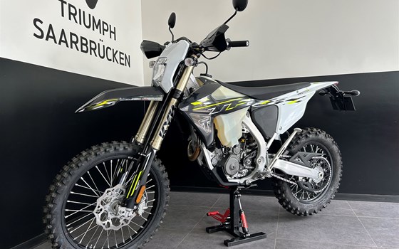 Neufahrzeug Triumph TF 450-E - Bild 1